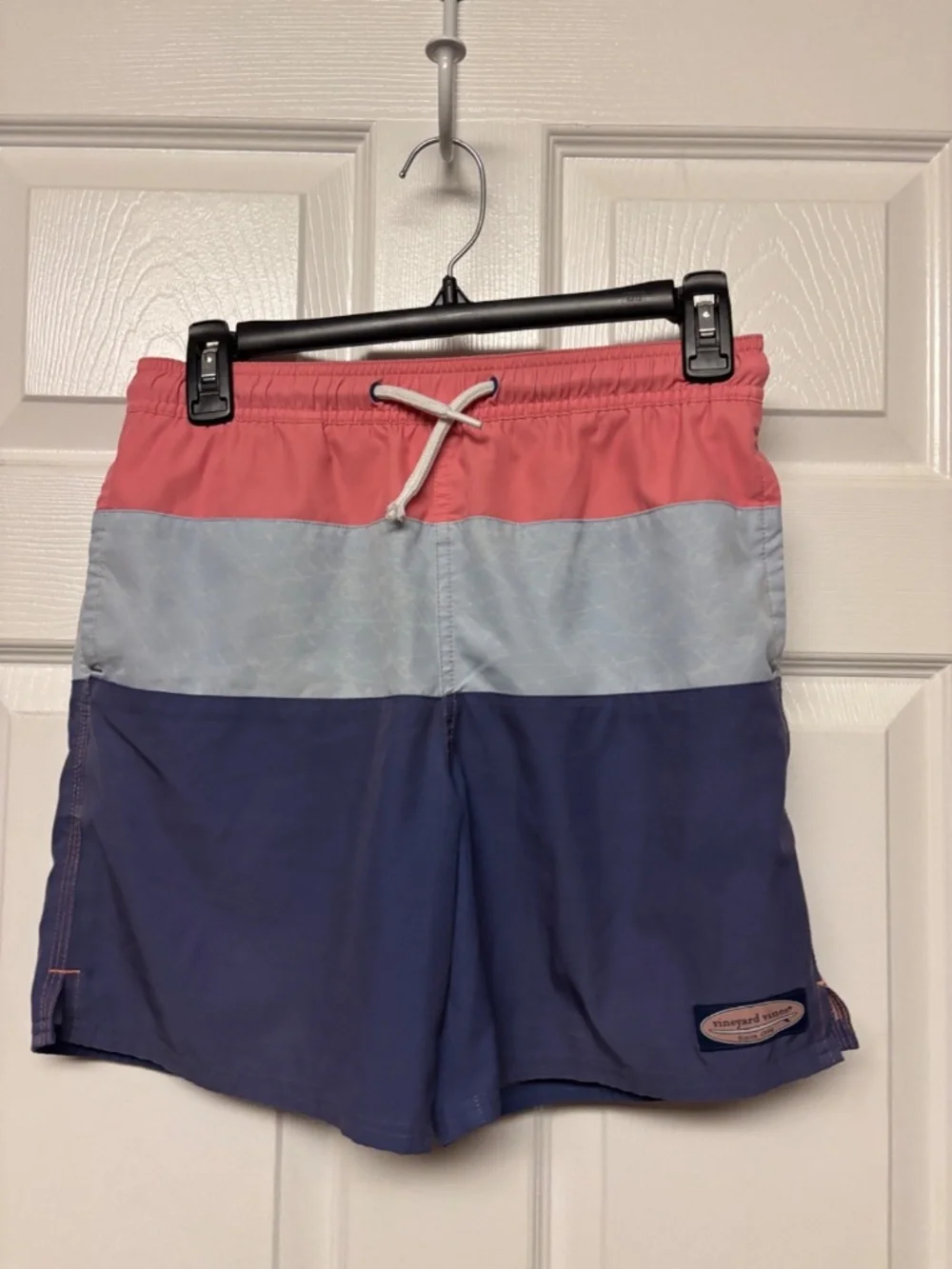 Vineyard Vines Pink & Blue Swim Trunks with Drawstring Size: L
